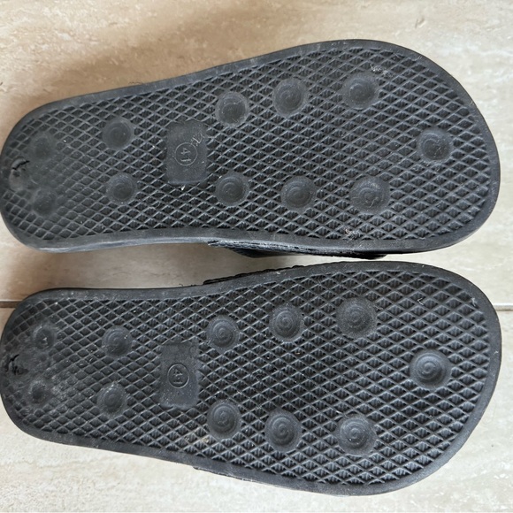 Faze Clan Slides - Picture 3 of 6